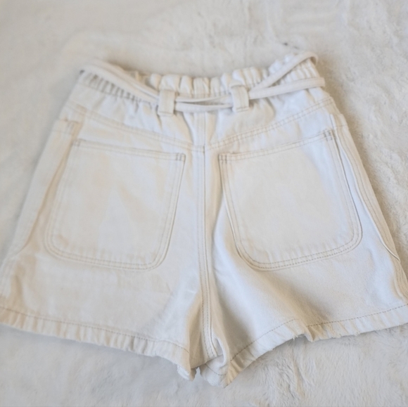 ❌️SOLD❌️NWT ZARA WHITE DENIM HIGH WAISTED PAPERBAG BERMUDA SHORTS - Picture 7 of 14